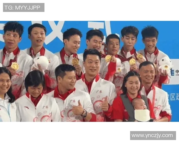 CCTV5直播魅力解析:赛事回顾、精彩瞬间、专家分析与观众互动 CCTV5直播魅力解析:赛事回顾、精彩瞬间、专家分析与观众互动